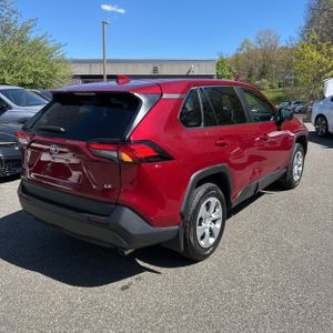 TOYOTA RAV4 - 8