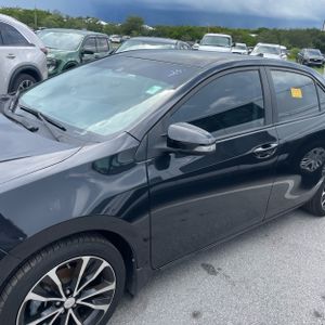 2017 Toyota COROLLA SE 照片 2
