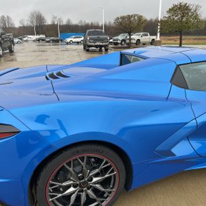 CHEVROLET CORVETTE STINGRAY - 9