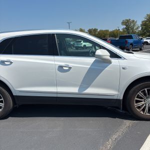2017 Cadillac XT5 LUXURY — фото 11