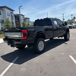 FORD F-350 SUPER DUTY PLATINUM - 8