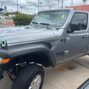 JEEP WRANGLER UNLIMITED SPORT ALTITUDE 4X4 - 2