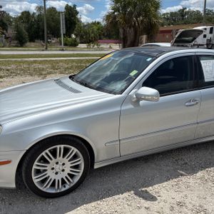 MERCEDES-BENZ E-CLASS - 2