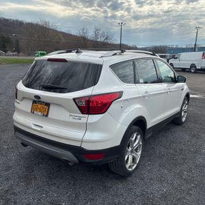 FORD ESCAPE TITANIUM - 8