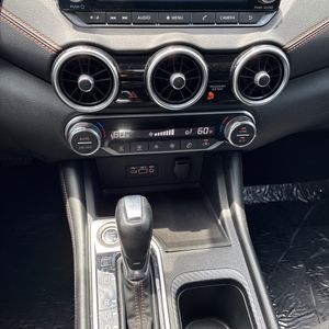 2021 Nissan SENTRA SR — миниатюра 65