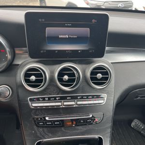 2018 Mercedes-BENZ GLC thumbnail 38