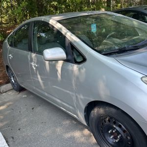 صورة 10 لـ 2004 Toyota PRIUS BASE