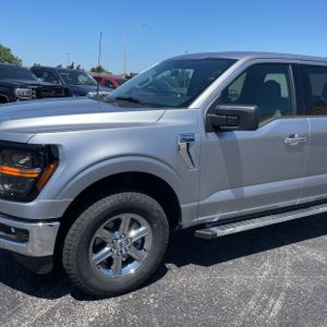 FORD F-150 XLT - 2