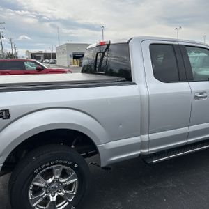 FORD F-150 XLT - 9