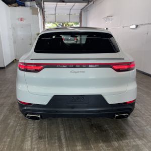 PORSCHE CAYENNE COUPE - 7