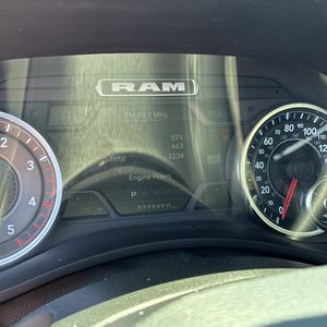 2024 RAM 2500 LARAMIE thumbnail 46
