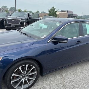 2015 Acura TLX V6 W/TECH — фото 2