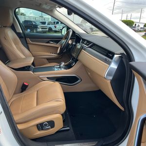2021 Jaguar F-PACE P250 S 照片 33