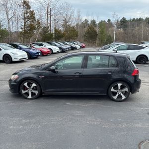 VOLKSWAGEN GOLF GTI AUTOBAHN - 3