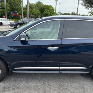 صورة 4 لـ 2020 Infiniti QX60 LUXE