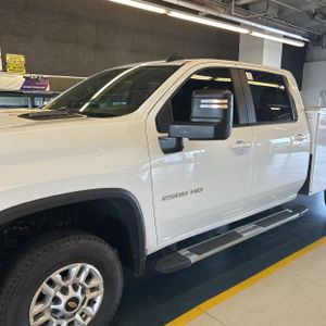 صورة 2 لـ 2025 Chevrolet SILVERADO 2500HD LT