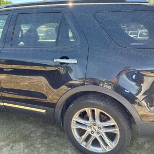 FORD EXPLORER LIMITED - 6