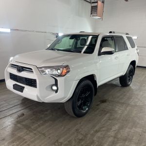 TOYOTA 4RUNNER - 1