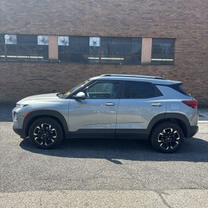 CHEVROLET TRAILBLAZER LT - 3