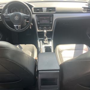 صورة 36 لـ 2012 Volkswagen PASSAT SE