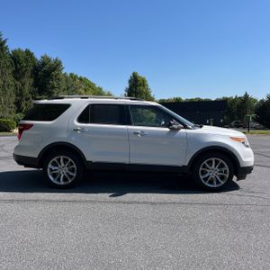 FORD EXPLORER LIMITED - 10