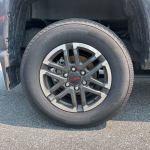 2025 Toyota TACOMA TRD SPORT 缩略图 19