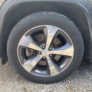 JEEP CHEROKEE LIMITED - 9