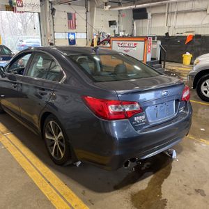 SUBARU LEGACY 2.5I LIMITED - 3