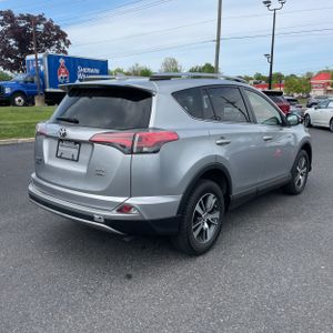 TOYOTA RAV4 - 9