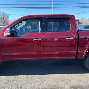 FORD F-150 LARIAT - 4