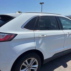 صورة 8 لـ 2020 FORD EDGE SEL