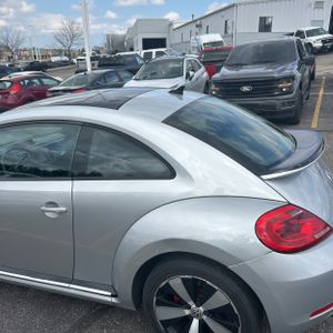 VOLKSWAGEN BEETLE TURBO - 6