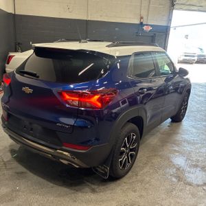 CHEVROLET TRAILBLAZER - 8