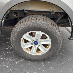 2016 FORD F-150 XLT thumbnail 18