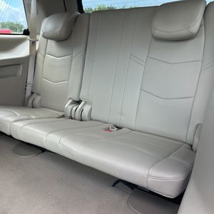 صورة 36 لـ 2017 Cadillac ESCALADE LUXURY