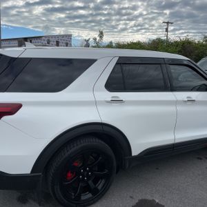 FORD EXPLORER ST - 9