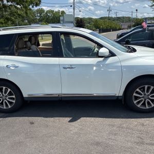 صورة مصغرة 11 لـ 2015 Nissan PATHFINDER SL