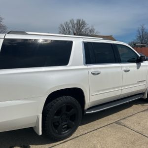 CHEVROLET SUBURBAN LTZ - 9