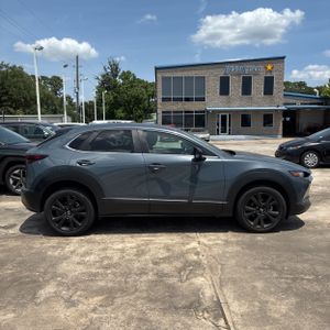 صورة 10 لـ 2024 Mazda CX-30 2.5 S CARBON EDITION