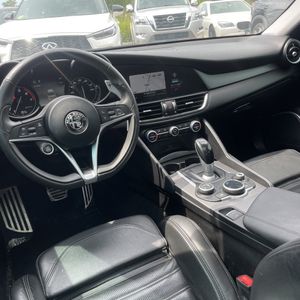 2018 ALFA Romeo GIULIA TI SPORT 照片 35