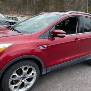 FORD ESCAPE TITANIUM - 2