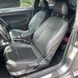 2012 Volkswagen BEETLE 2.5L PZEV — миниатюра 31