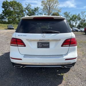 MERCEDES-BENZ GLE - 7