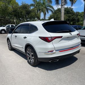 صورة 5 لـ 2022 Acura MDX W/TECH