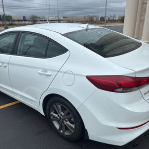 HYUNDAI ELANTRA SEL - 6
