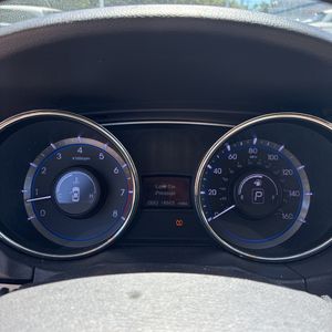 2012 Hyundai SONATA GLS thumbnail 36