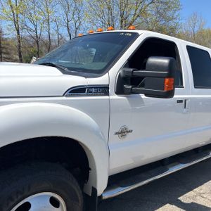 FORD F-350 SUPER DUTY LARIAT - 2
