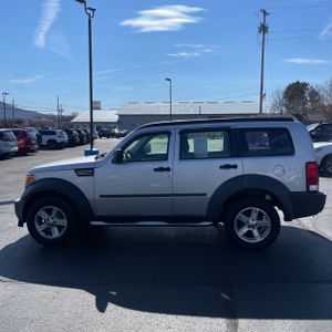 DODGE NITRO SXT - 3