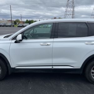 HYUNDAI SANTA FE - 4