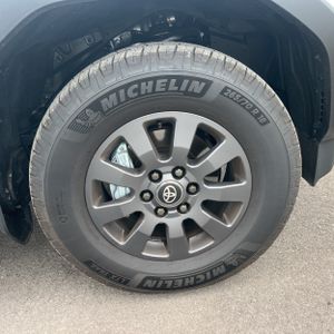 2026 Toyota LAND CRUISER BASE — миниатюра 20
